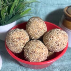 Momlicious Green Moong Laddu